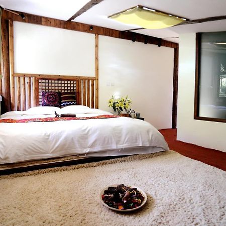 Shangri-La mid - mountain homestay Extérieur photo