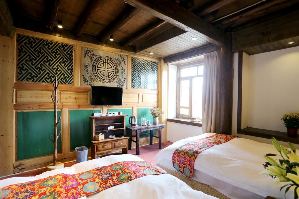 Shangri-La mid - mountain homestay Extérieur photo